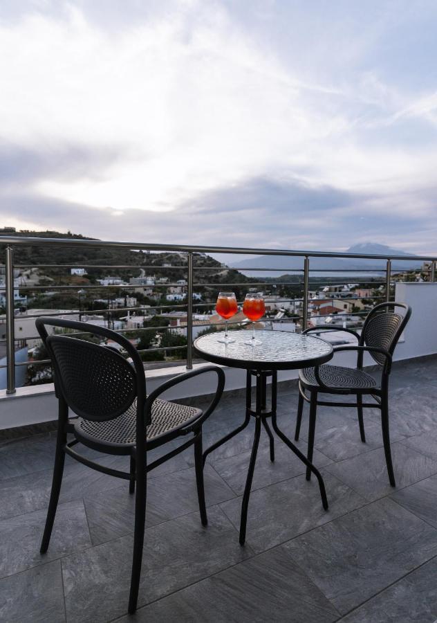 Lychnos Apartments 카밀라리 외부 사진